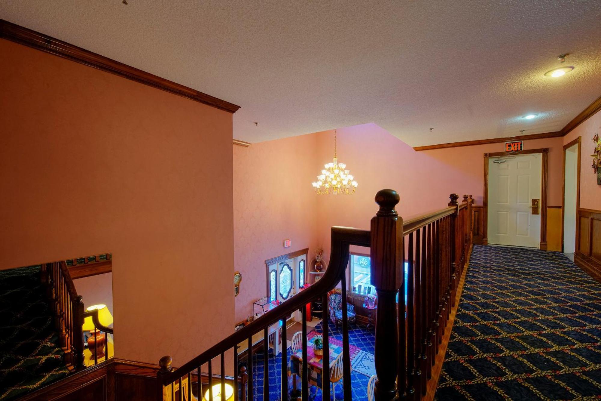 Hotel O Eureka Springs - Christ Of Ozark Area Екстер'єр фото