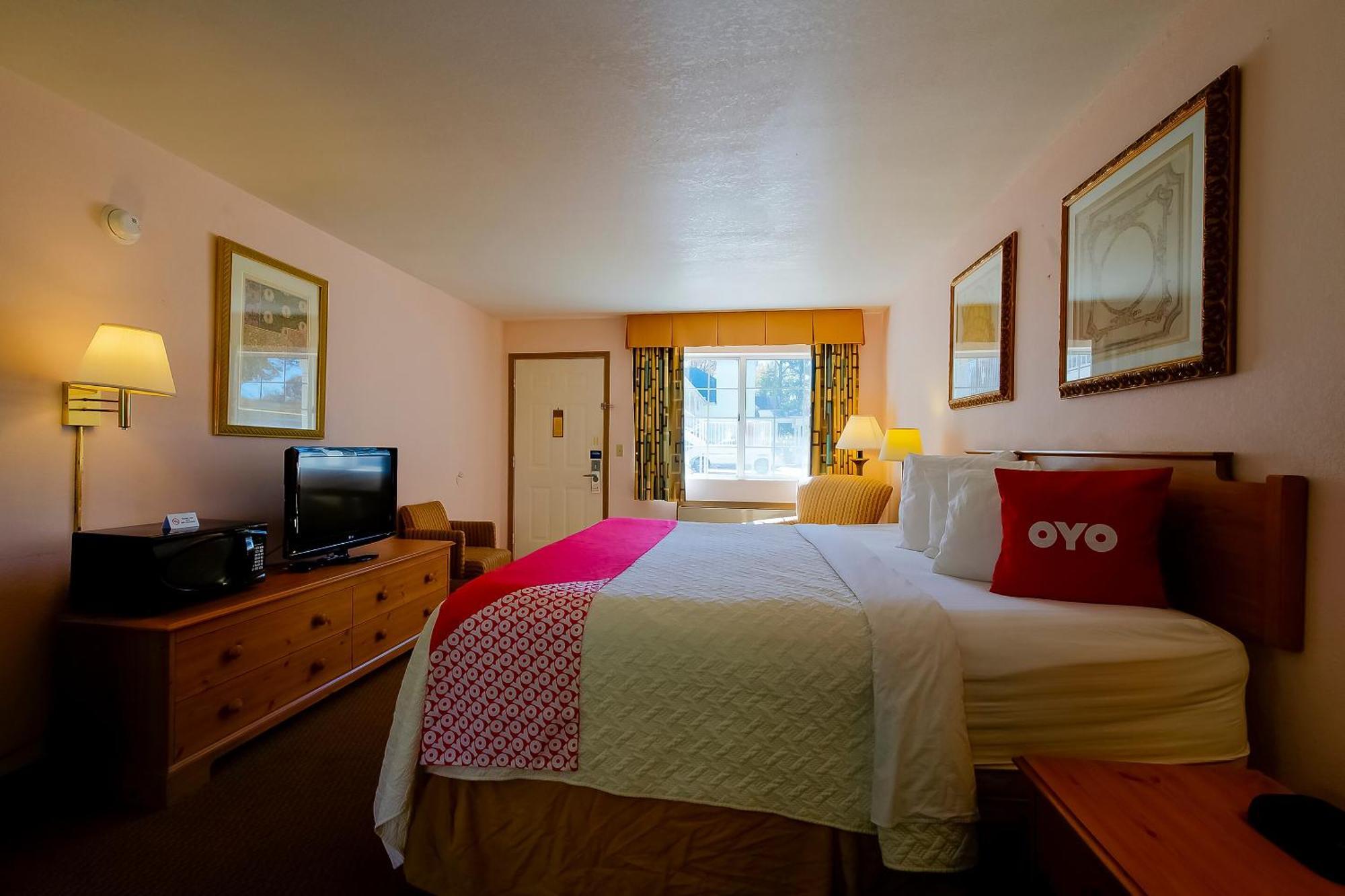 Hotel O Eureka Springs - Christ Of Ozark Area Екстер'єр фото