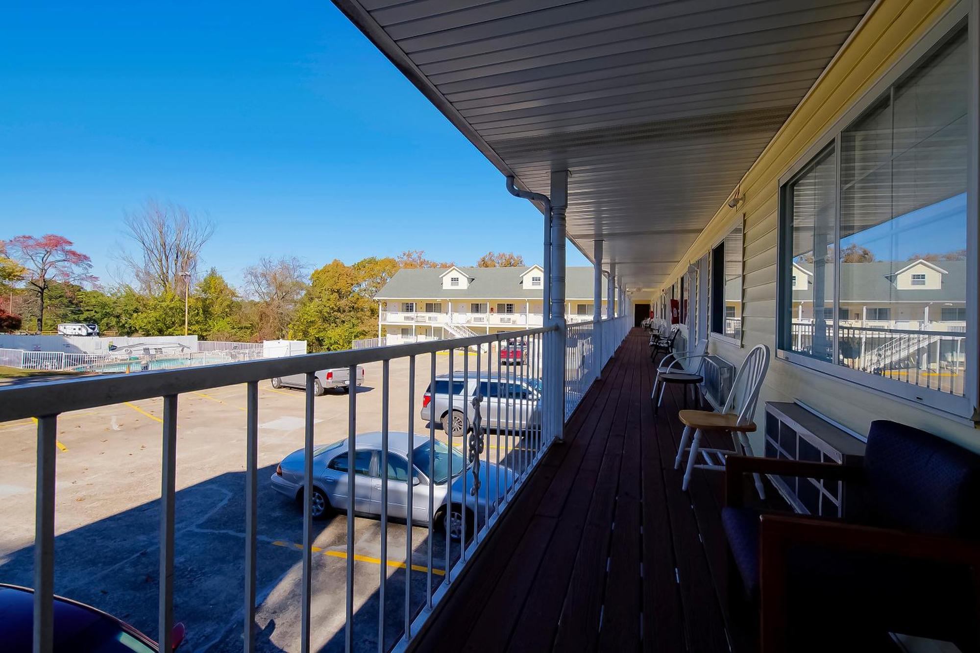 Hotel O Eureka Springs - Christ Of Ozark Area Екстер'єр фото