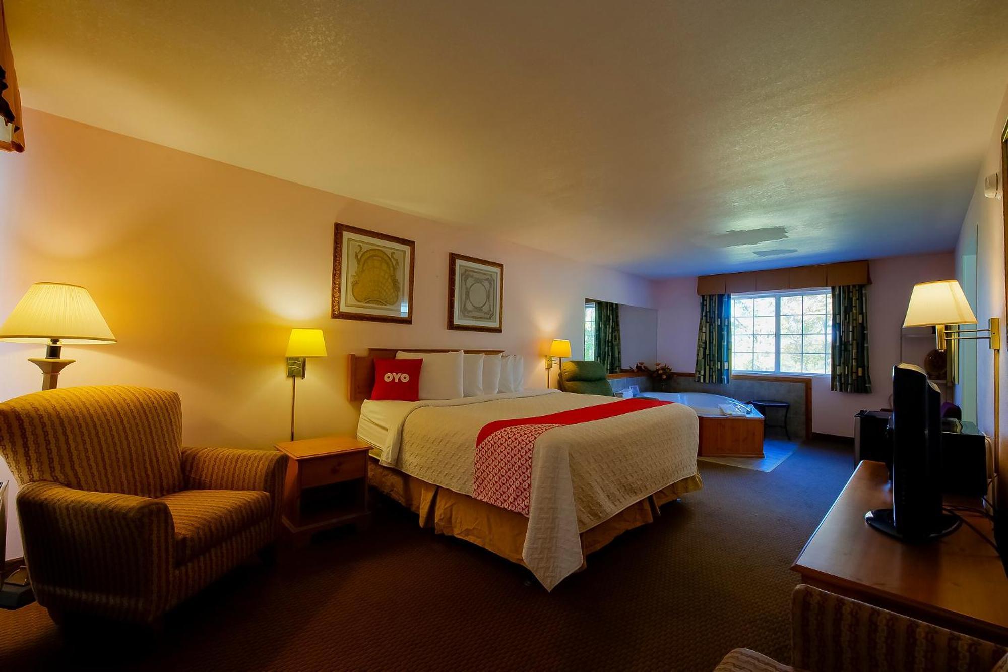 Hotel O Eureka Springs - Christ Of Ozark Area Екстер'єр фото