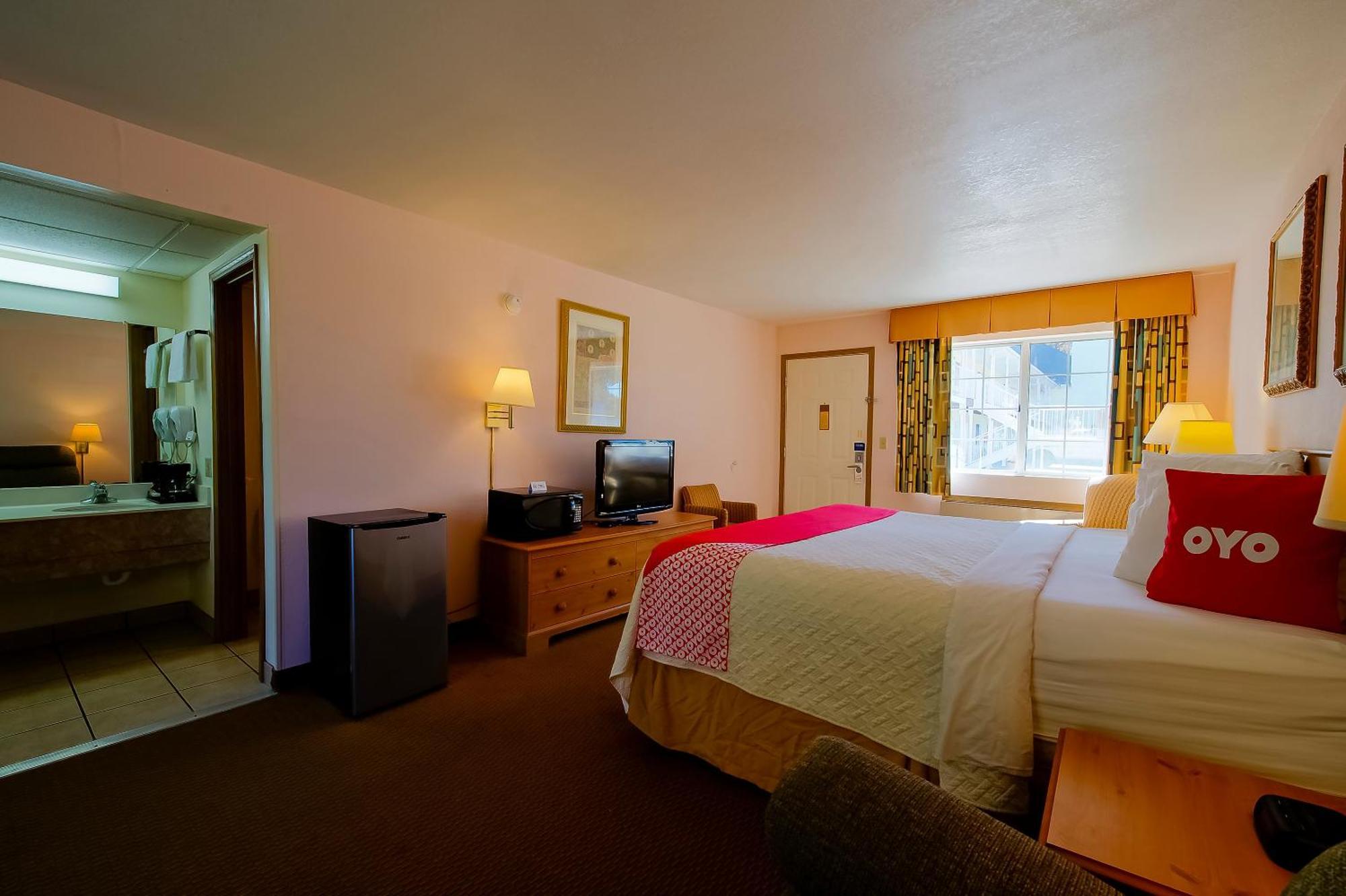 Hotel O Eureka Springs - Christ Of Ozark Area Екстер'єр фото