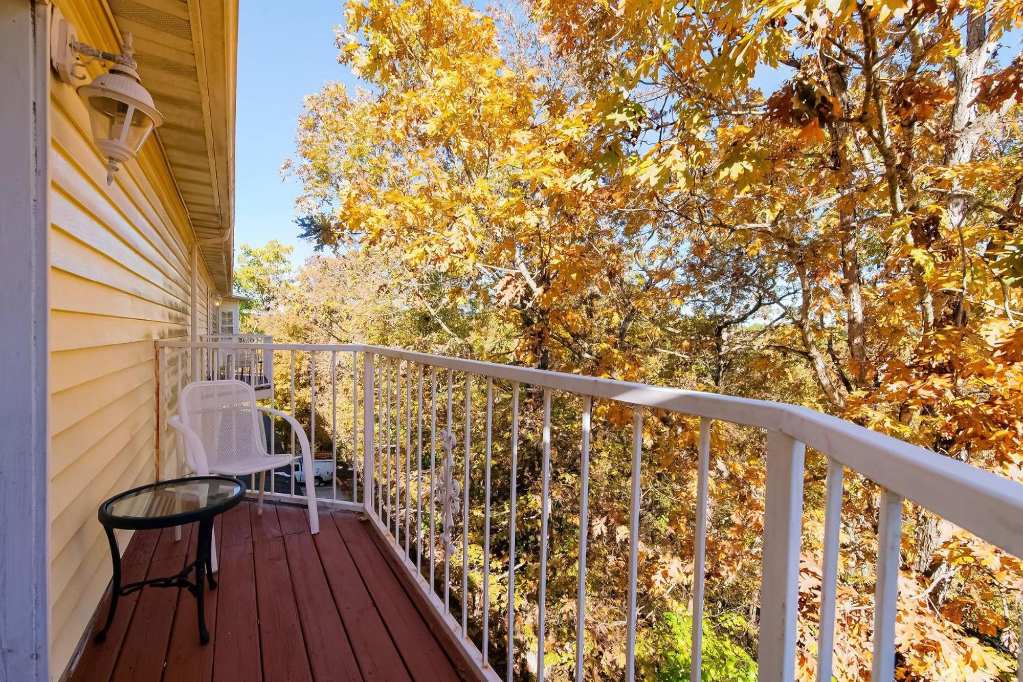 Hotel O Eureka Springs - Christ Of Ozark Area Екстер'єр фото