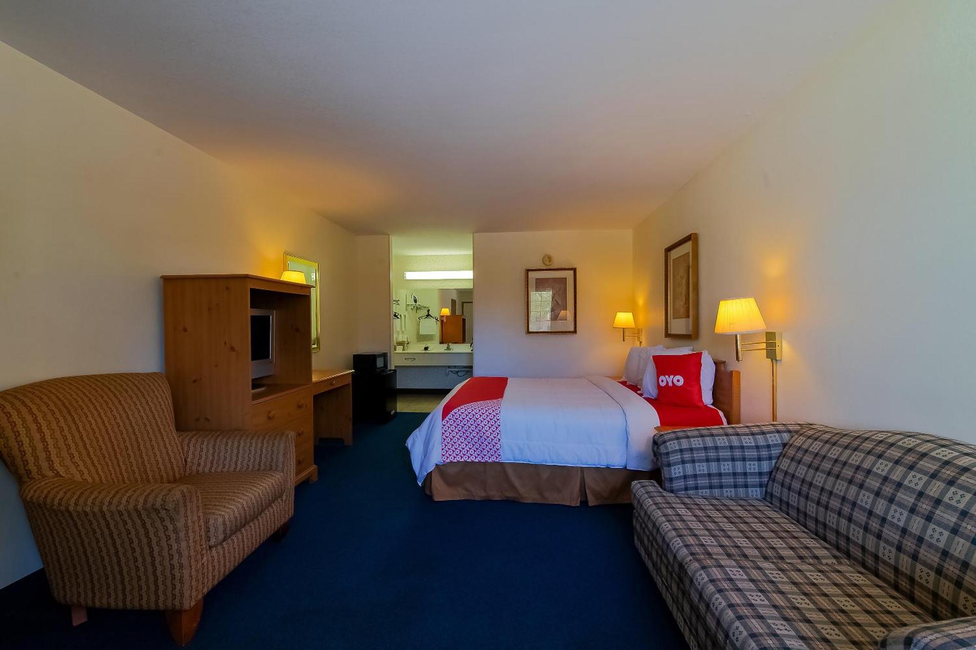 Hotel O Eureka Springs - Christ Of Ozark Area Екстер'єр фото