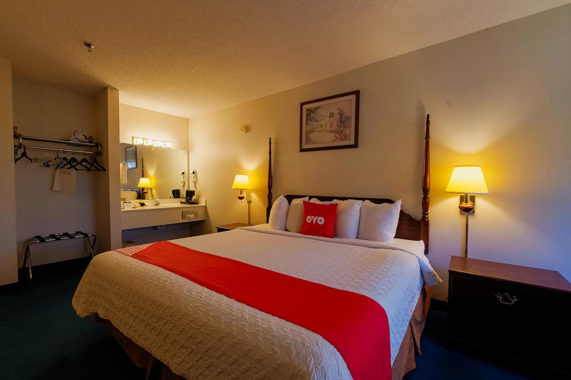 Hotel O Eureka Springs - Christ Of Ozark Area Екстер'єр фото
