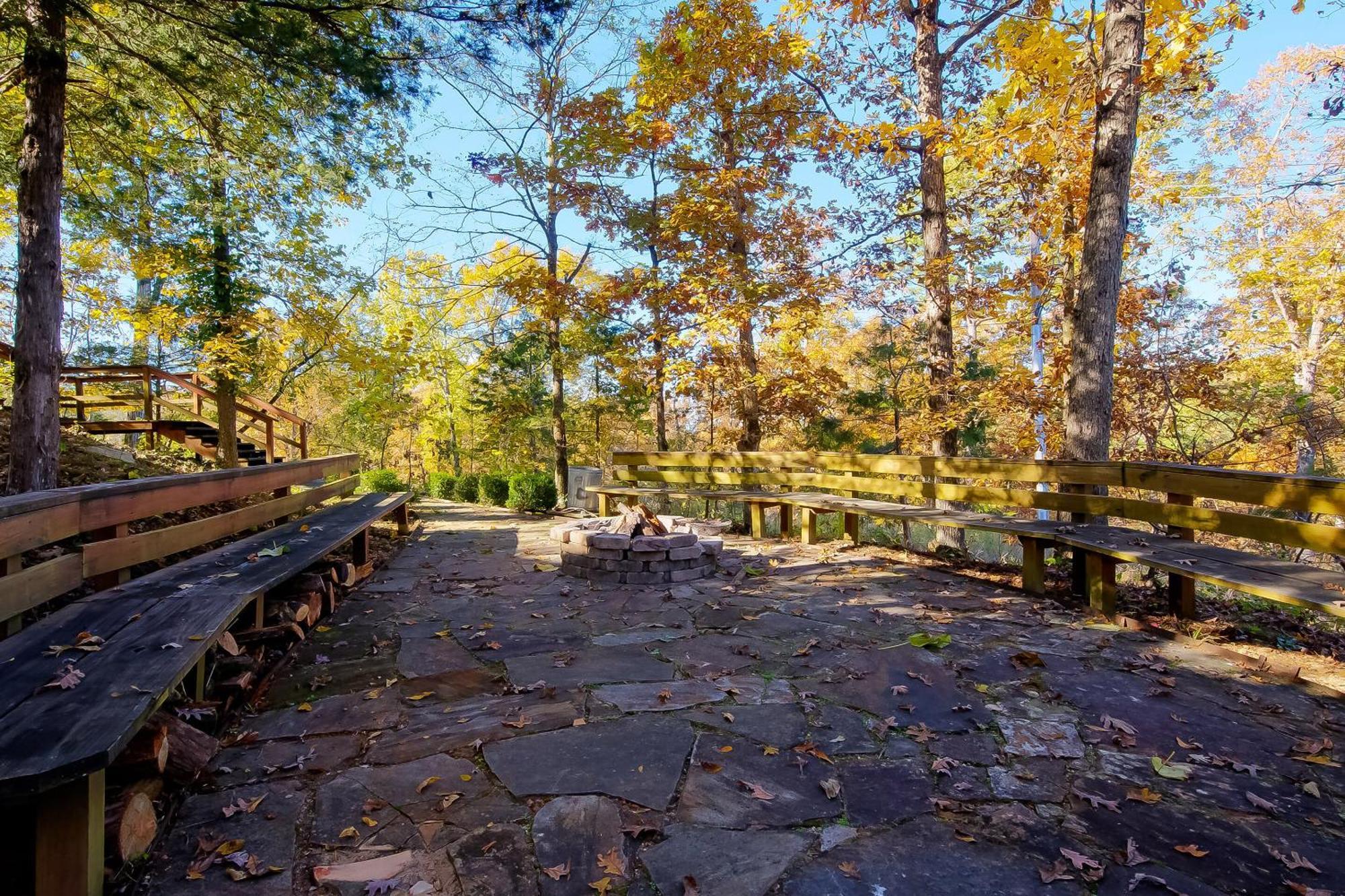 Hotel O Eureka Springs - Christ Of Ozark Area Екстер'єр фото