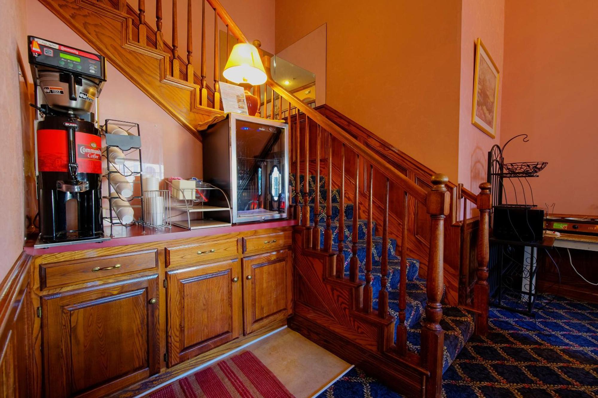 Hotel O Eureka Springs - Christ Of Ozark Area Екстер'єр фото